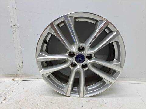 LLanta Chapa Ford Kuga ST-LINE 2WD 180CV 132KW