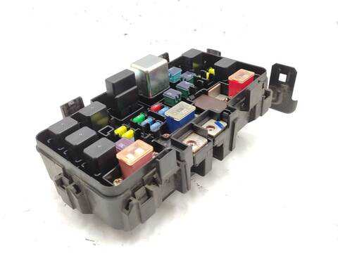 Caja Reles Fusibles Honda Crv 2.0 RD5) 150CV 110KW II RD_)