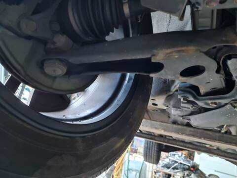 Brazo Suspension Delantero Derecho Mitsubishi Eclipse 1.5 T-MIVEC 163CV 120KW