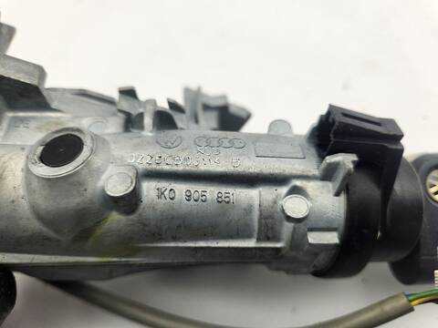Foto 3ª: Motor de Arranque Volkswagen Golf ADVANCE BLUEMOTION 105CV 77KW [CLHA] (2014)