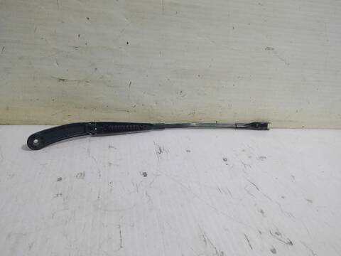 Foto 2ª: Brazo Limpia Delantero Izquierdo Volkswagen Transporter T6 CARAVELLE TRENDLINE [CXHB] (2019)