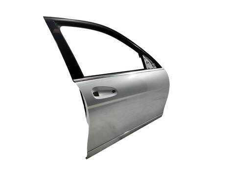 Puerta Delantera Derecha Mercedes Clase C 160 646811 BERLINA