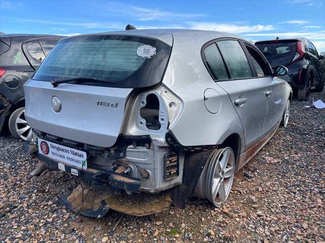 Foto 3ª: Portón Bmw Serie 1 118 2.0 D 122cv [M47D20] (2006)