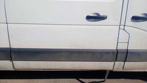 Foto 2ª: Puerta Lateral Corredera Derecha Renault Master 2.3 DCI 130 FWD FV0M FV0Y) 130CV 96KW FURGONETA [M9T 704,M9T 710,M9T 882] (2017)