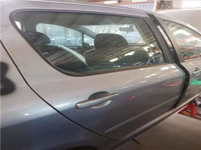 Foto 2ª: Puerta Trasera Derecha Peugeot 307 2.0 HDI 90 [RHY (DW10TD)]