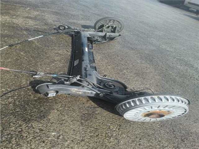 Foto 1ª: Puente Trasero Renault Clio 1.5 EQUILIBRE [1.5 LTR. - 74 KW BLUE DCI DIESEL FAP]