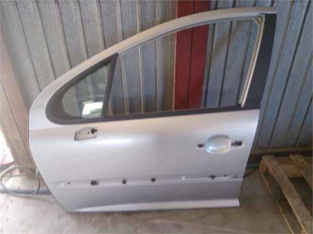 Puerta Delantera Izquierda Peugeot 207 1.4 CONFORT [1.4 LTR. - 65 KW 16V CAT (KFU - ET3J4)]