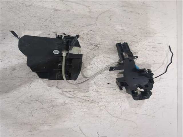 Cerradura Puerta Trasera Derecha Bmw Serie 1 114 120 D 177CV