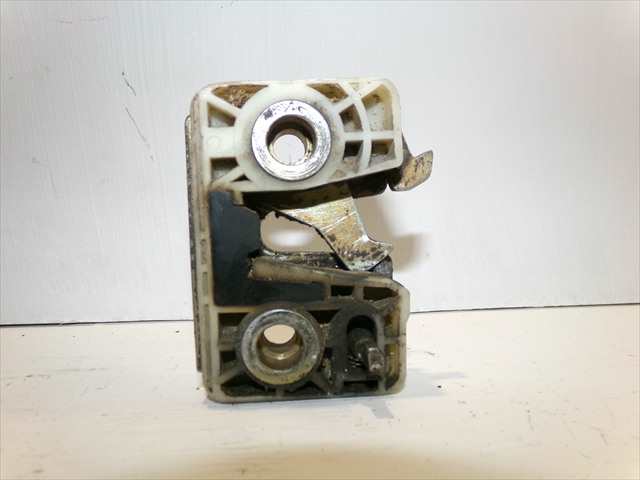 Foto 3ª: Cerradura Puerta Delantera Derecha Iveco Daily 2.5 D 1990-1998 [8140.07] (1991)