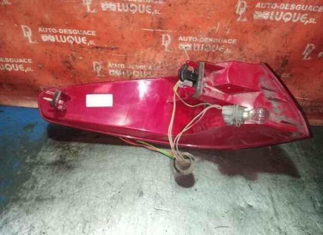 Foto 3ª: Piloto Trasero Derecho Peugeot 607 2.0 HDI [RHR (DW10BTED4)]