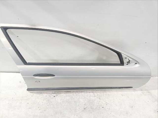 Puerta Delantera Derecha Renault Megane 1.6 16V LA00 LA04 LA0B LA11 LA16 LA19 LA1J LA1K ... 107CV