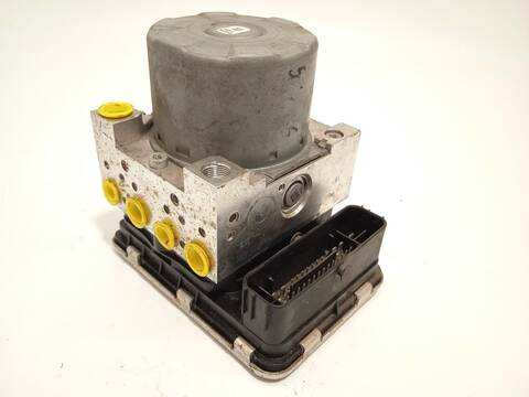 Foto 2ª: Abs Renault Trafic 2.0 DCI 110 JGMW) 110CV 81KW [M9R714] (2021)