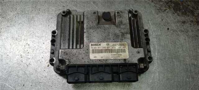 Foto 2ª: Centralita Motor ECU Renault Scenic 1.9 AUTHENTIQUE [1.9 LTR. - 88 KW DCI DIESEL] (JM)(2003-_) [F9QB800]