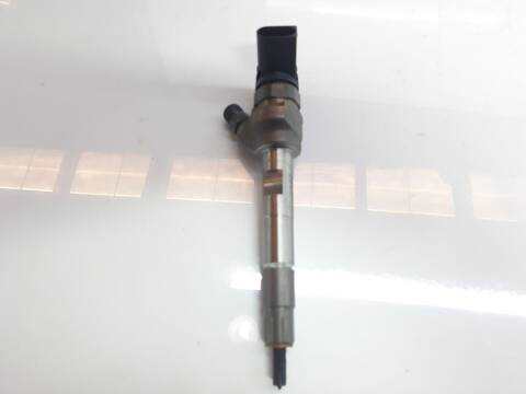 Foto 3ª: Inyectores Bmw X1 SDRIVE18D [B47C20B] (2015)