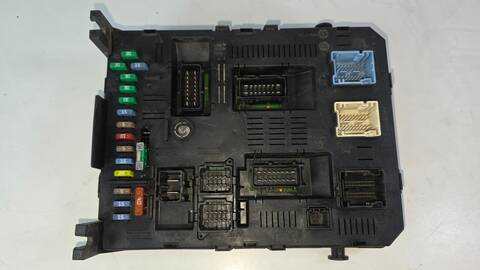 Caja Reles Fusibles Citroen C5 4HXDW12TED4FAP BERLINA AUT.