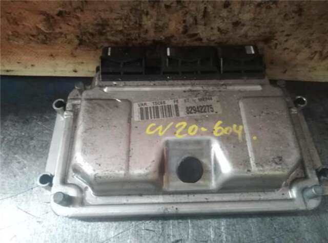 Foto 2ª: Centralita Motor ECU Peugeot 307 1.6 BREAK XR [1.6 LTR. - 80 KW 16V CAT (NFU - TU5JP4)] [NFU (TU5JP4)]