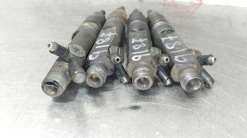 Foto 4ª: Inyectores Audi A6 2.5 TDI BERLINA 116CV 85KW [AEL] (1995)