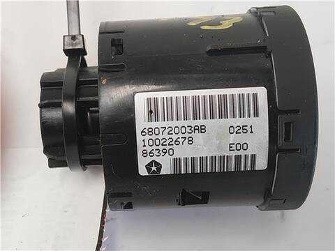 Foto 3ª: Mando Multifuncion Fiat Freemont 2.0 BASIS 140CV 103KW [939 B5000 OR ´´Y´´ 8TH DIGIT VIN] (2012)
