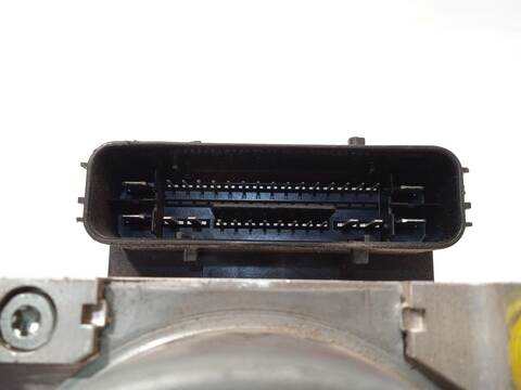 Foto 4ª: Abs Ford Fiesta TREND 101CV 74KW [SFJN] (2019)