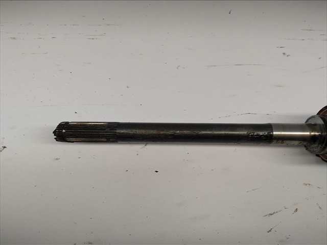 Transmision Delantera Izquierda Mitsubishi Montero 2.8 TD