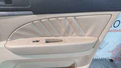 Foto 4ª: Tapizados Cartoneras Alfa Romeo 159 1.9 JTDM 16V ELEGANTE 150CV 110KW [939A2000] (2008)