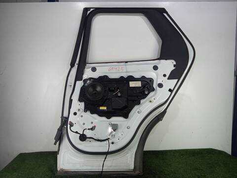 Foto 3ª: Puerta Trasera Derecha Land Rover Discovery 2.0 SD4 4X4 241CV 177KW [204DTA(AJ20D4)] (2018)