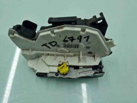 Cerradura Puerta Trasera Derecha Seat Ibiza STYLE CONNECT 90CV 66KW