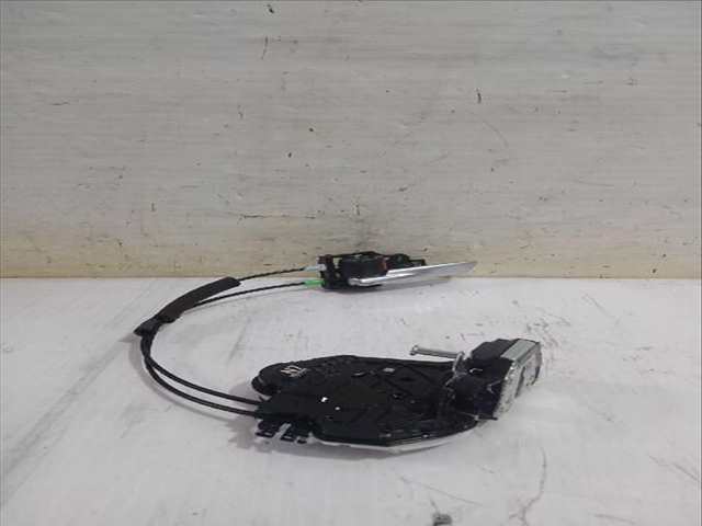 Foto 3ª: Cerradura Puerta Trasera Izquierda Toyota Rav4 2.0 MXAA52) 175CV [M20A-FKS] (2018)