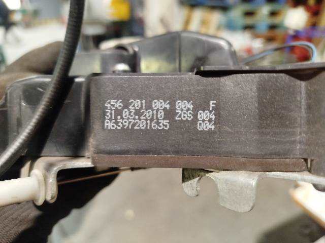 Foto 3ª: Cerradura Puerta Delantera Izquierda Mercedes Vito 2.2 D CDI W639 [646980] (2010)