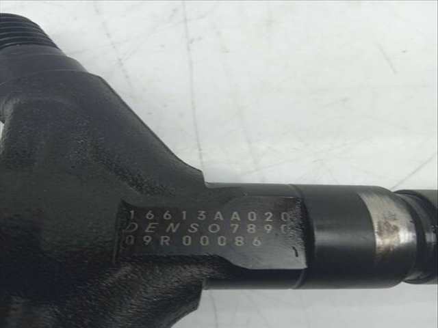 Foto 3ª: Inyectores Subaru Legacy 2.0 DIESEL CAT 150CV 110KW FAMILIAR (2008)