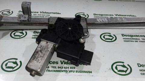 Foto 2ª: Elevalunas Eléctrico Delantero Derecho Fiat Ducato 2.3 JTD CAT 120CV 88KW CAJA CERRADA [FIAE04810] (2007)