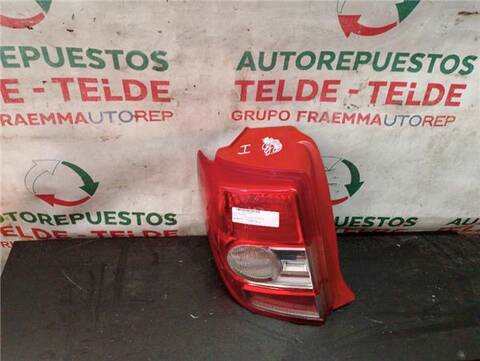 Piloto Trasero Izquierdo Toyota Urban 1.3 ACTIVE [1.3 LTR. 74KW 16V CAT]