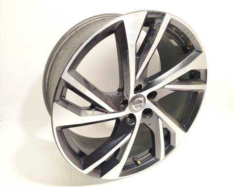 LLanta Chapa Volvo XC 40 T3 163CV 120KW