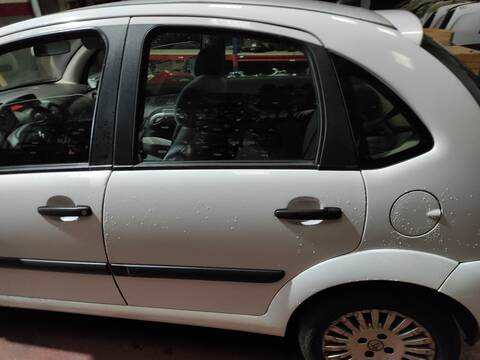 Puerta Trasera Izquierda Citroen C3 8HX