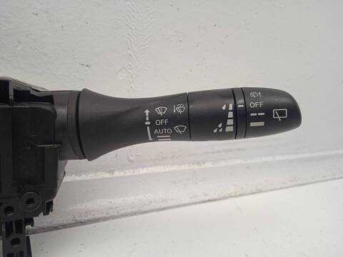 Foto 2ª: Mando Luces Nissan Qashqai ACENTA 110CV 81KW [K9K636] (2015)