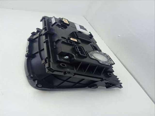 Foto 3ª: Cuadro de Instrumentos Toyota CHR AX2T) HYBRID ADVANCE 72CV 72KW [2ZR] (2024)