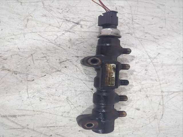 Foto 1ª: Rampa Inyectora Citroen C4 1.6 HDI 109CV [9HY (DV6TED4) 9HZ (DV6TED4)] (2006)