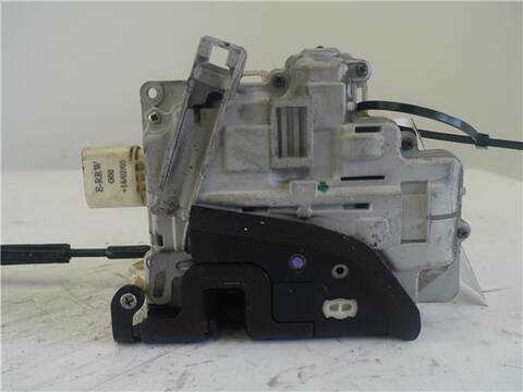 Foto 2ª: Cerradura Puerta Delantera Derecha Volkswagen Passat 2.0 TDI BERLINA 140CV 103KW [BMP] (2005)