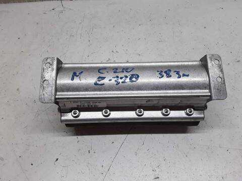 Foto 2ª: Airbag Delantero Derecho Mercedes Clase E 180 3.2 V6 18V CAT 224CV 165KW FAMILIAR (2001)