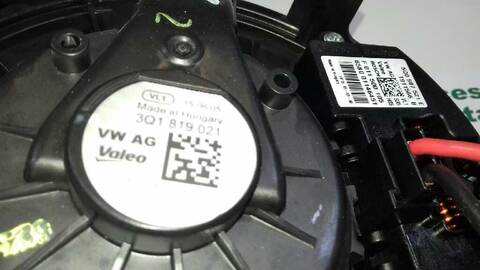 Foto 3ª: Calefacción Volkswagen Touran ADVANCE BMT 150CV 110KW [DFEA] (2015)