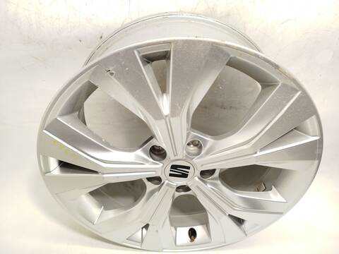 Foto 3ª: LLanta Chapa Seat Ateca 1.5 TSI 150CV 110KW [DXDB] (2024)