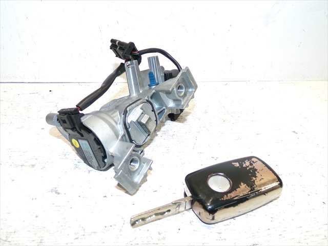 Foto 2ª: Antirrobo Volkswagen Golf 1.9 TDI SERIE 5 (2004)