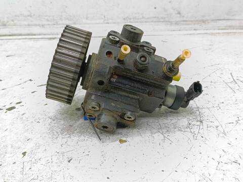 Foto 3ª: Bomba Inyeccion Alfa Romeo 159 1.9 JTDM 16V - SELECTIVE 150CV 110KW [939A2000] (2005)