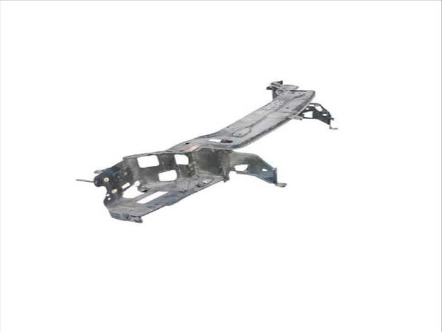 Foto 2ª: Paragolpes Delantero Volvo XC 90 D5 AWD (2002)