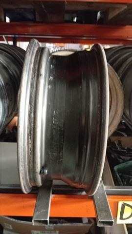 Foto 3ª: LLanta Chapa Nissan Patrol 3.3 D SD33 5P (1989)