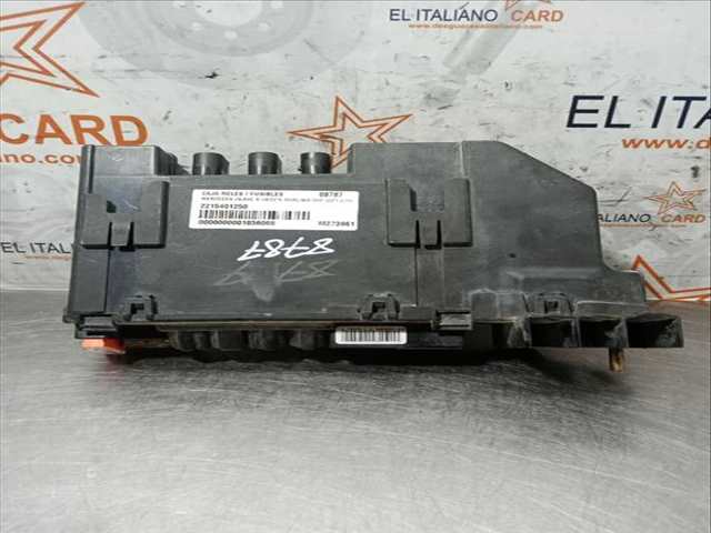 Foto 2ª: Caja Reles Fusibles Mercedes Clase S 220 500 221.071) BERLINA 388CV 285KW [M273961] (2006)