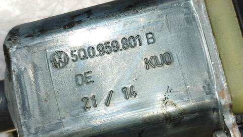 Foto 4ª: Elevalunas Eléctrico Delantero Derecho Audi A3 AMBIENTE 110CV 81KW [CRK] (2014)