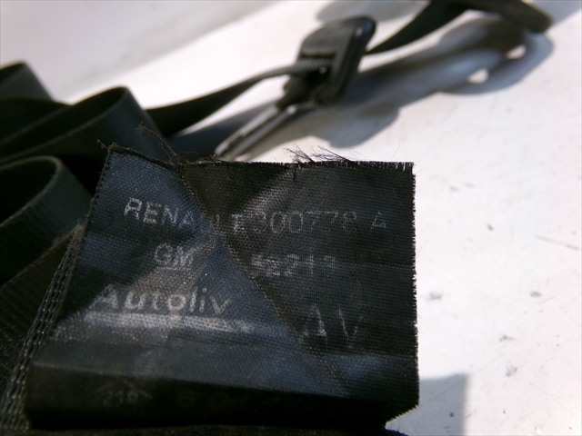 Foto 4ª: Cinturón Delantero Derecho Renault Trafic 1.9 DCI 2002-2006 [F9QU7] (2006)