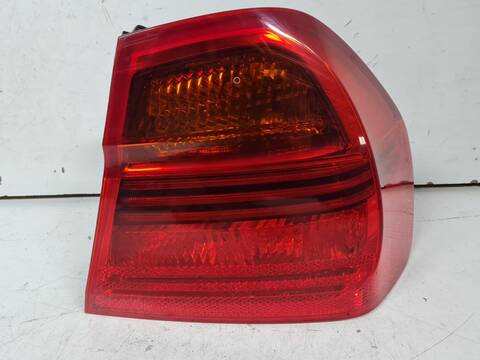 Piloto Trasero Derecho Bmw Serie 3 315 318 I BERLINA 143CV 105KW