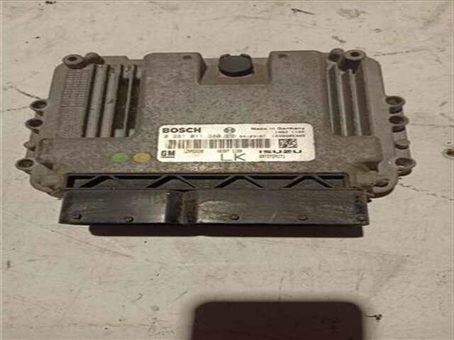 Centralita Motor ECU Opel Astra 1.7 CDTI
